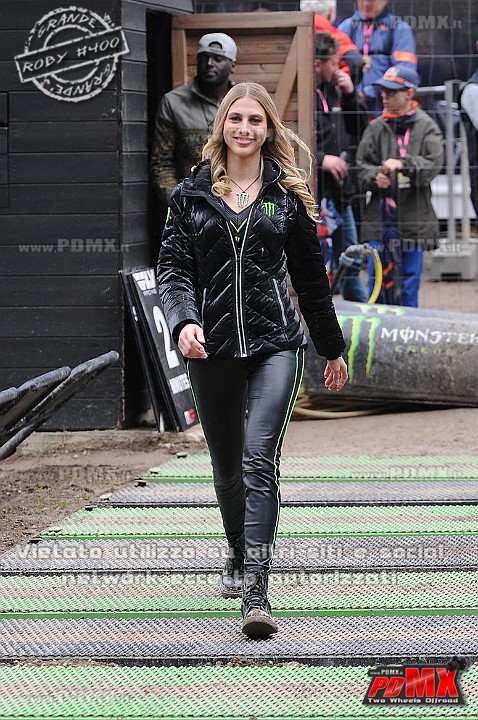 ROB_5233 (Copy).JPG
